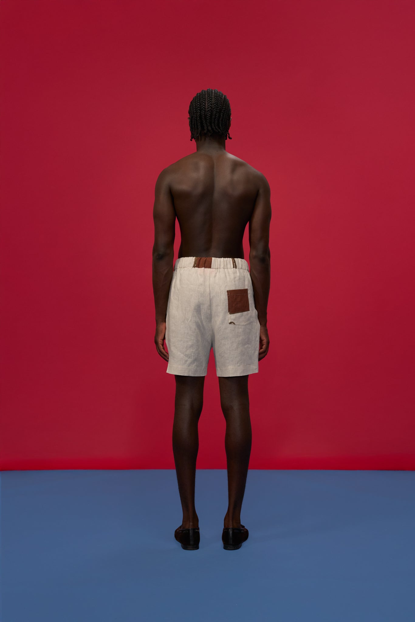 SUAVE RED & CREAM SHORTS