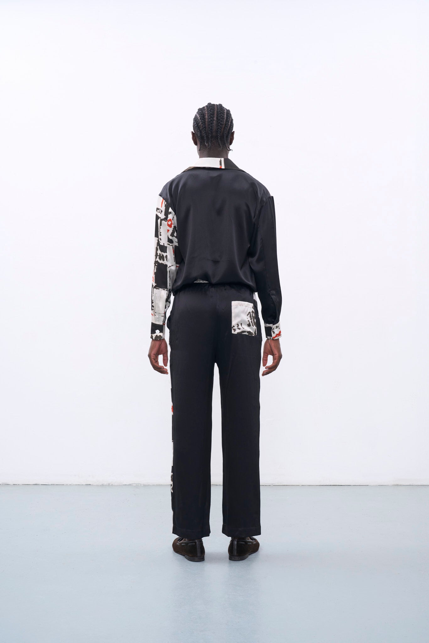 SUAVE BLACK SILK PANTS