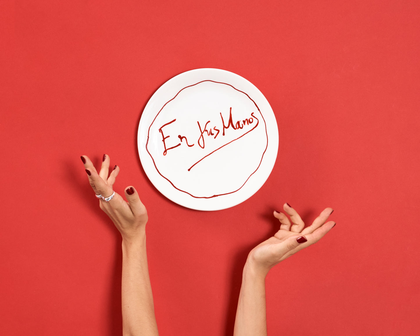 "En tus manos" Plate