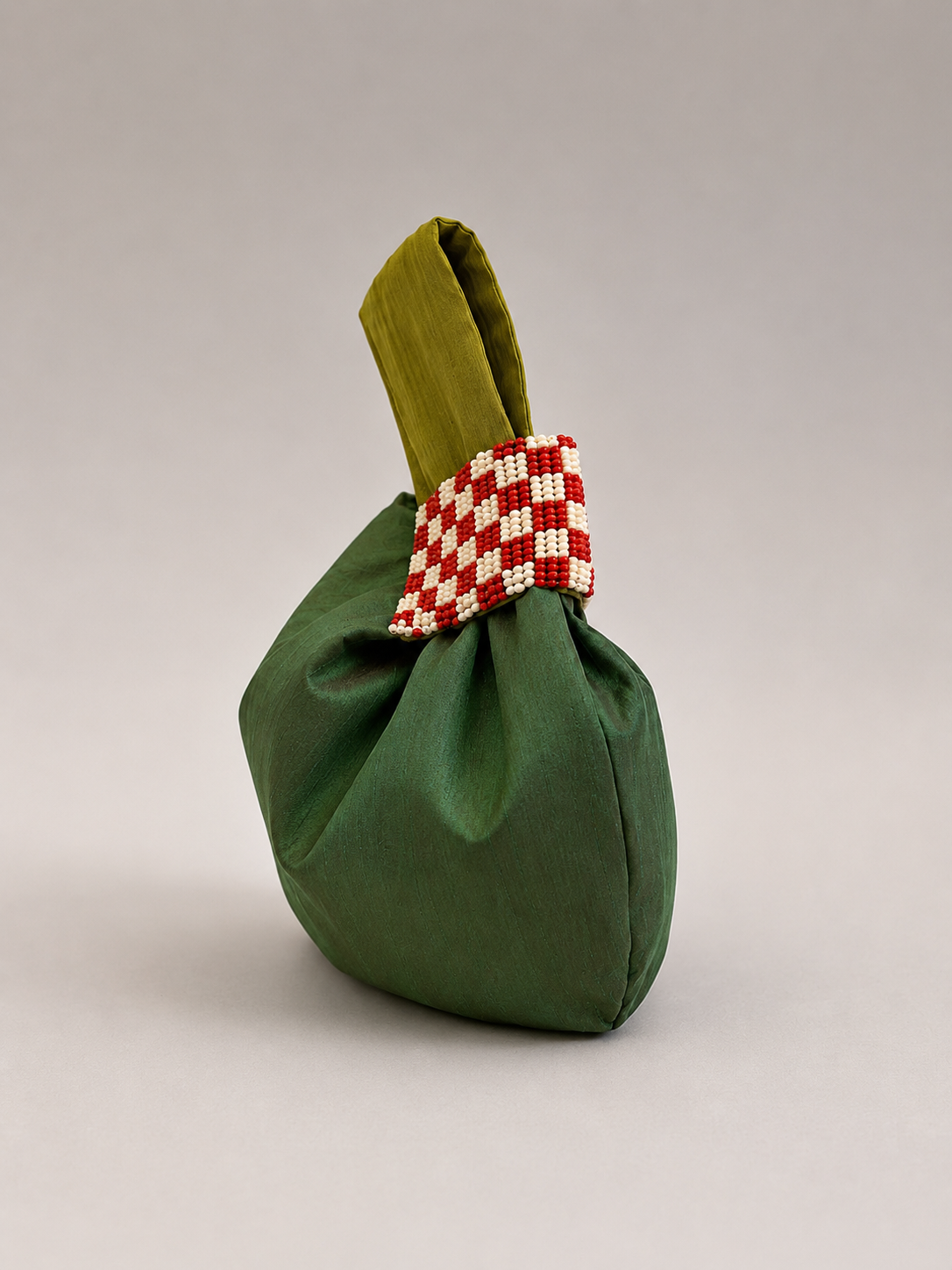 Piropo Knot Bag Verde with Beads