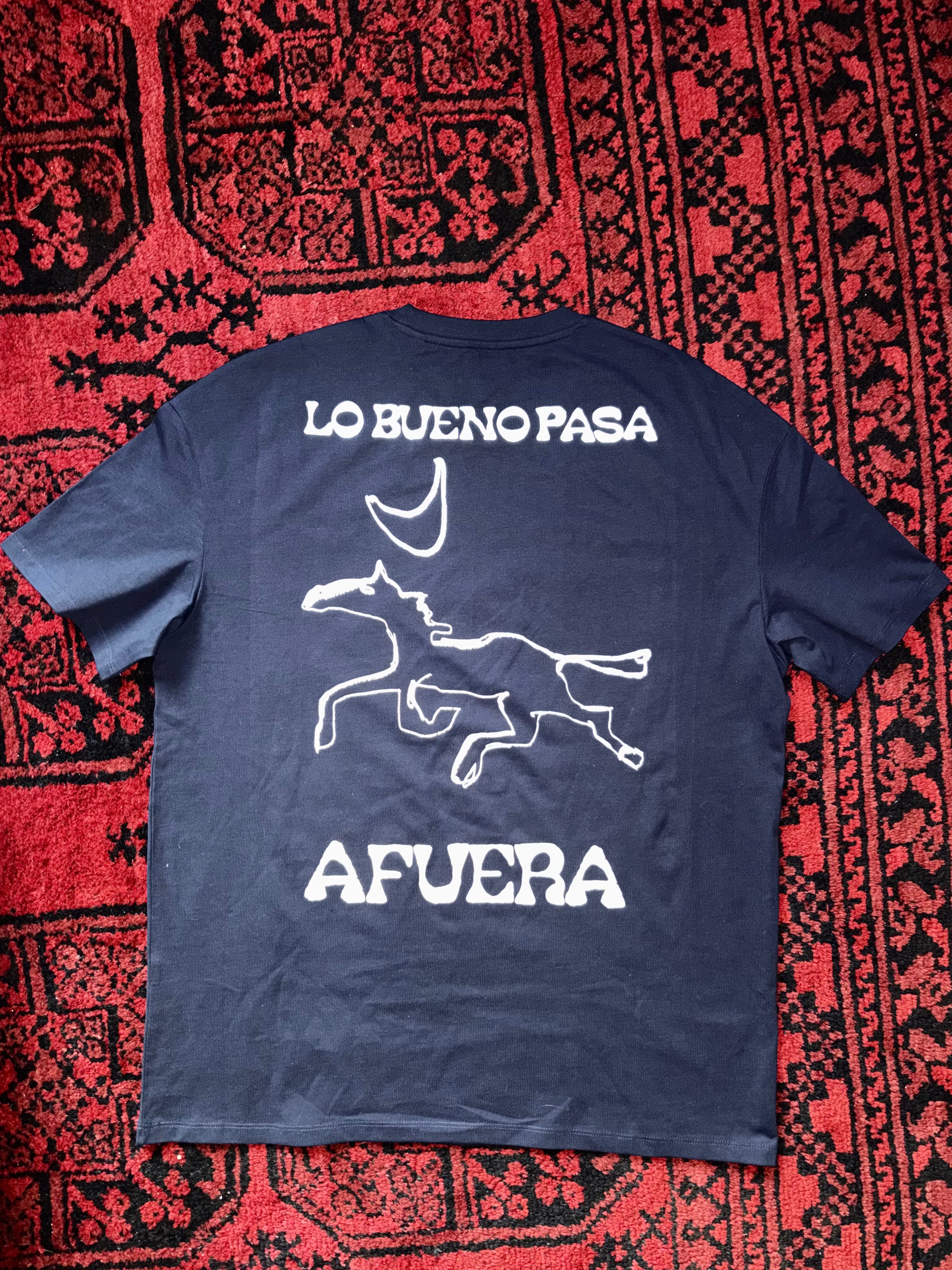 LO BUENO PASA AFUERA T-SHIRT NAVY