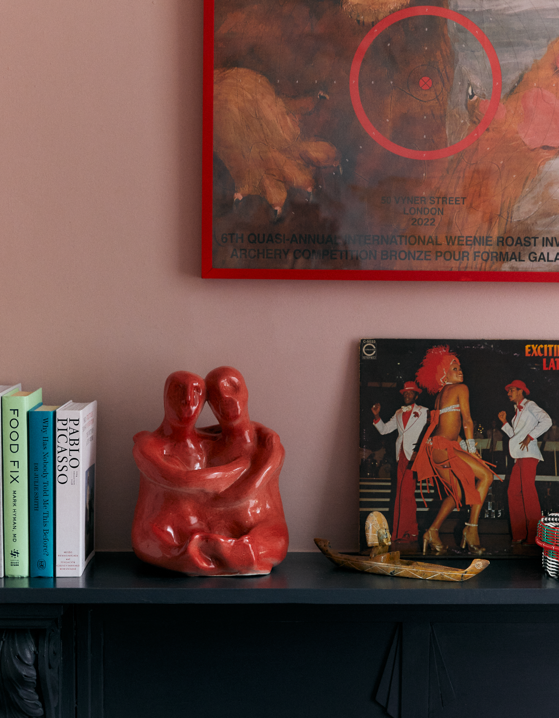 Juntos Afuera Sculpture Red