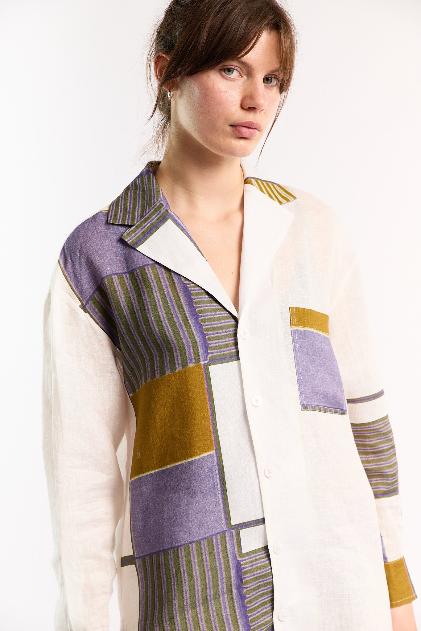 OLIVE CASSERITA LINEN LONG SLEEVE SHIRT