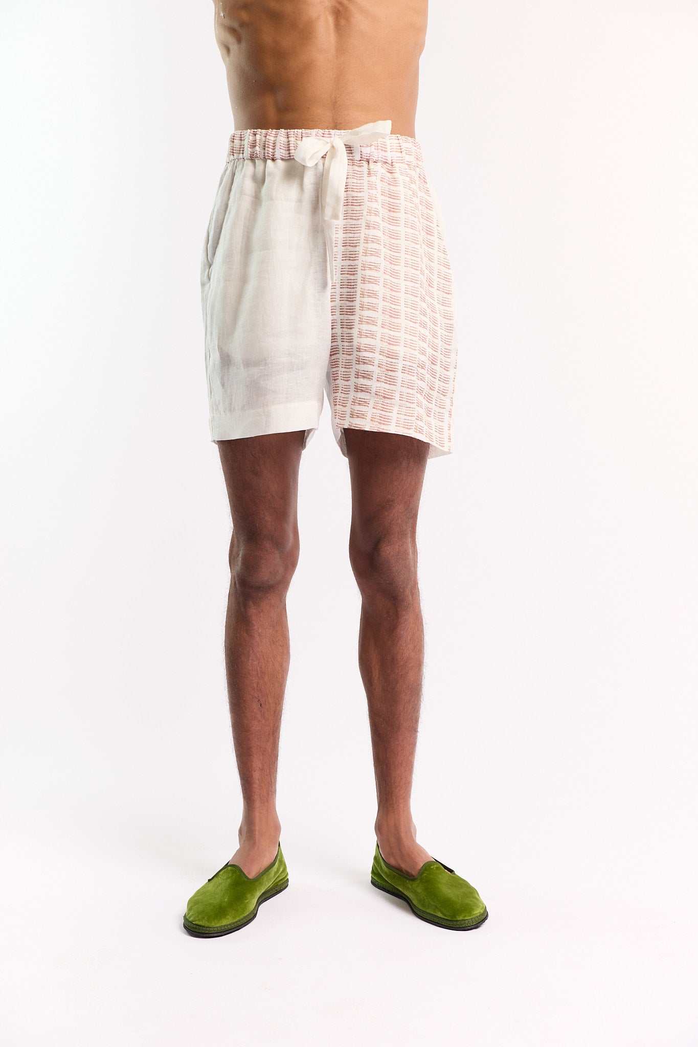 RICO RED LINEN SHORTS