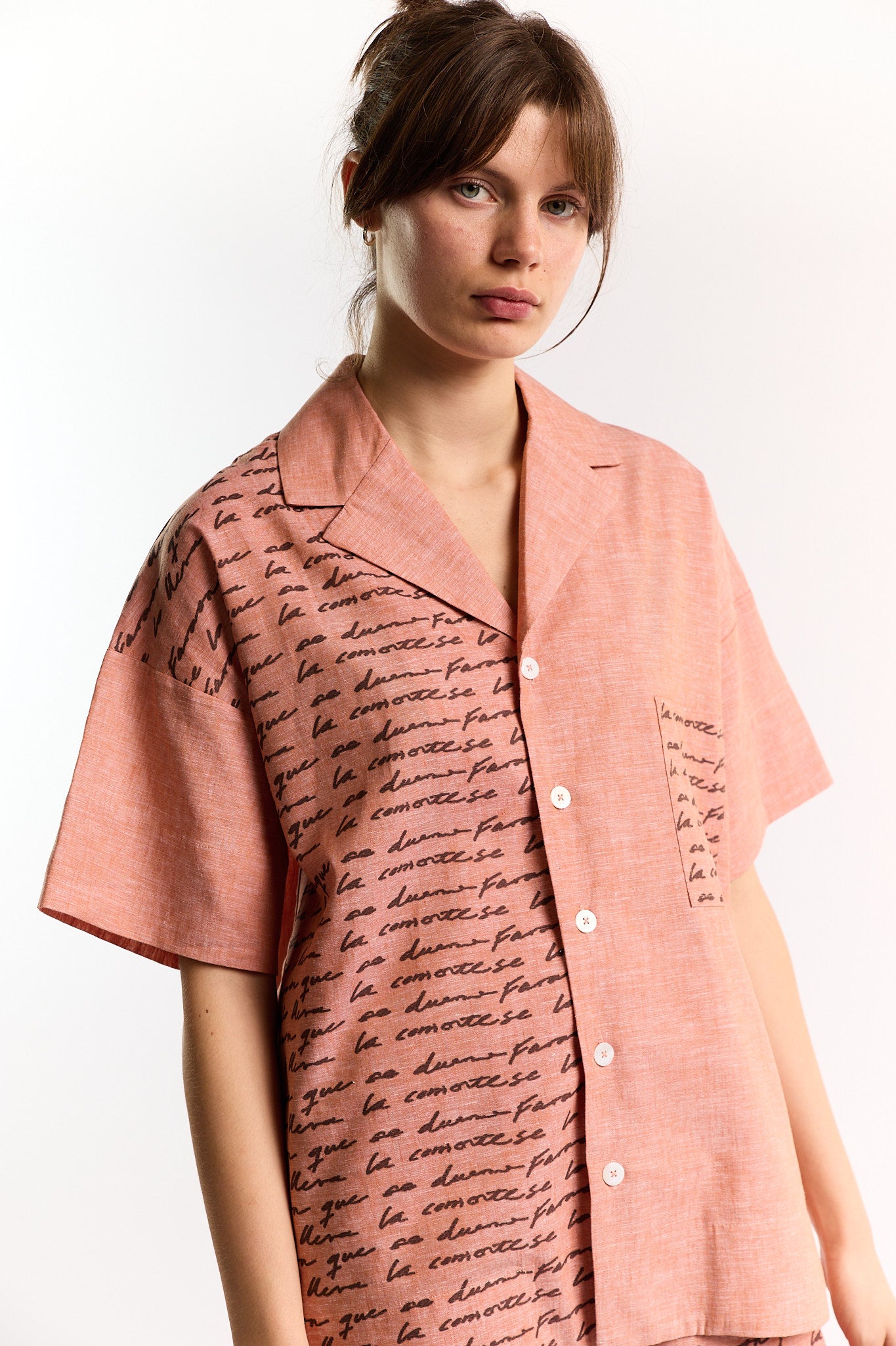 FARAON LINEN SHORT SLEEVE SHIRT