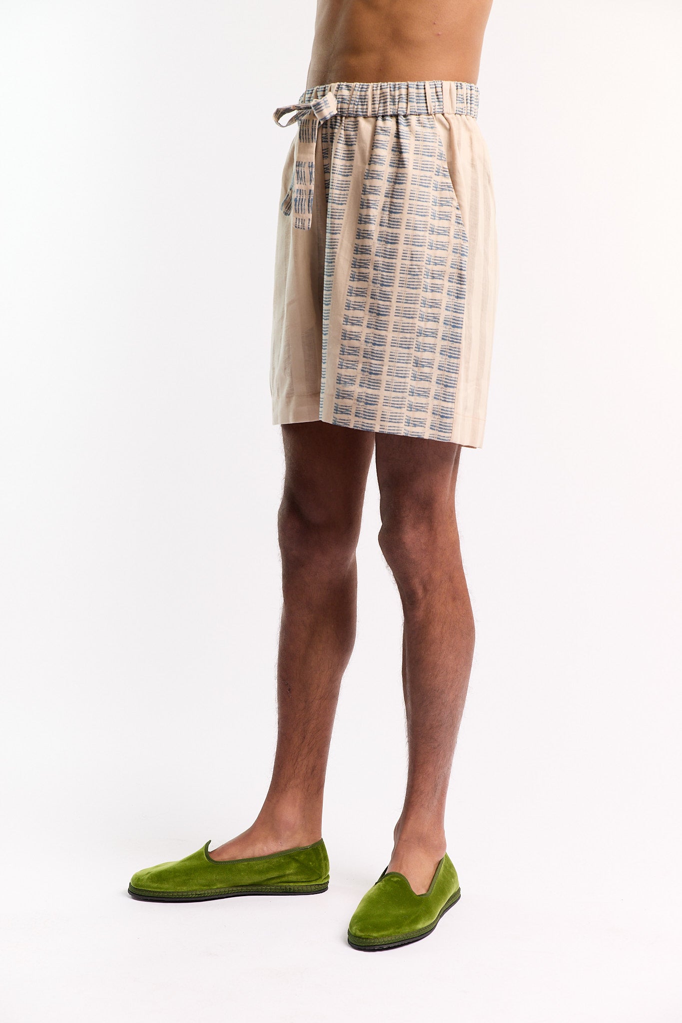 RICO BLUE LINEN SHORTS