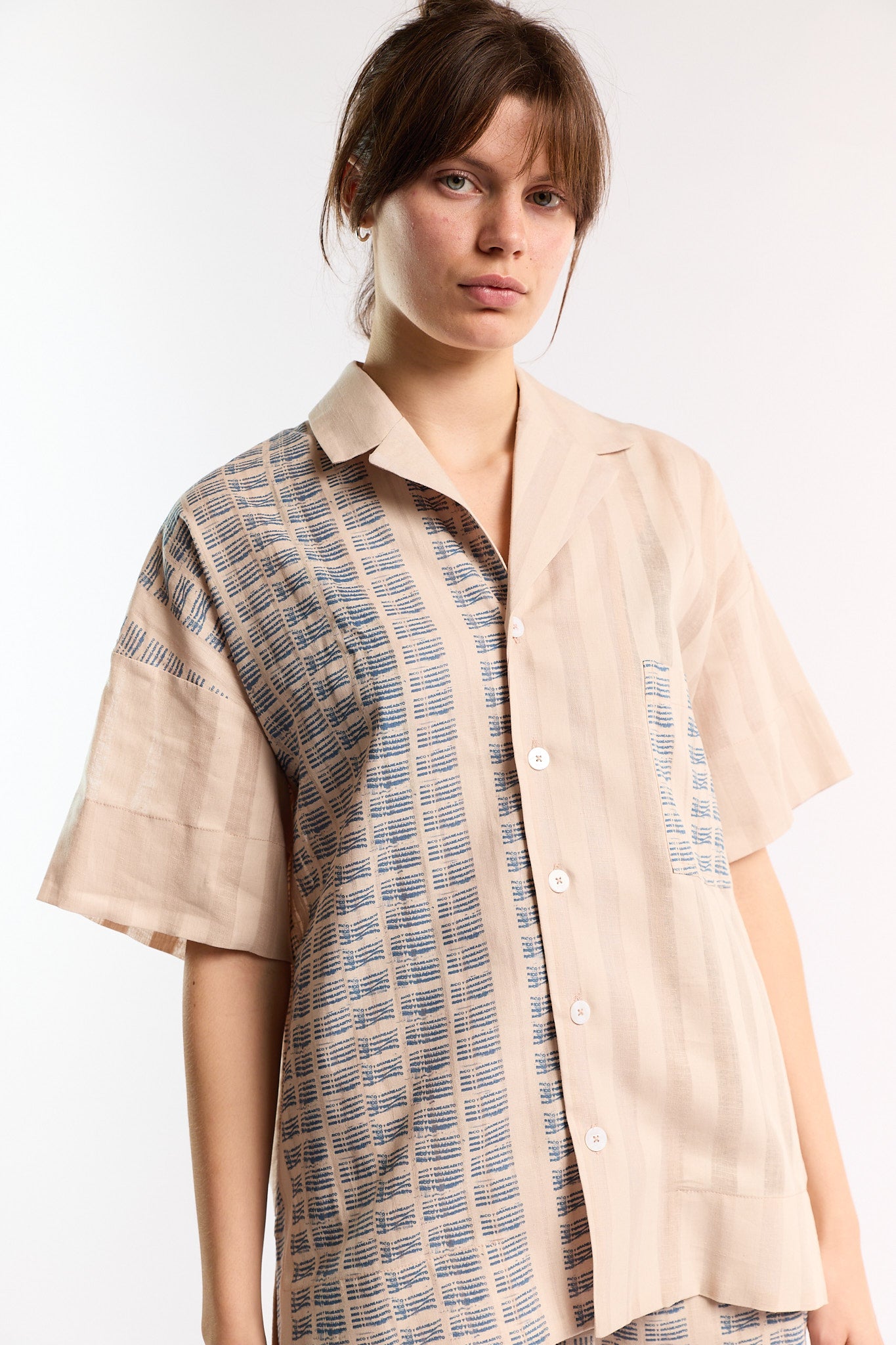 RICO BLUE LINEN SHORT SLEEVE SHIRT