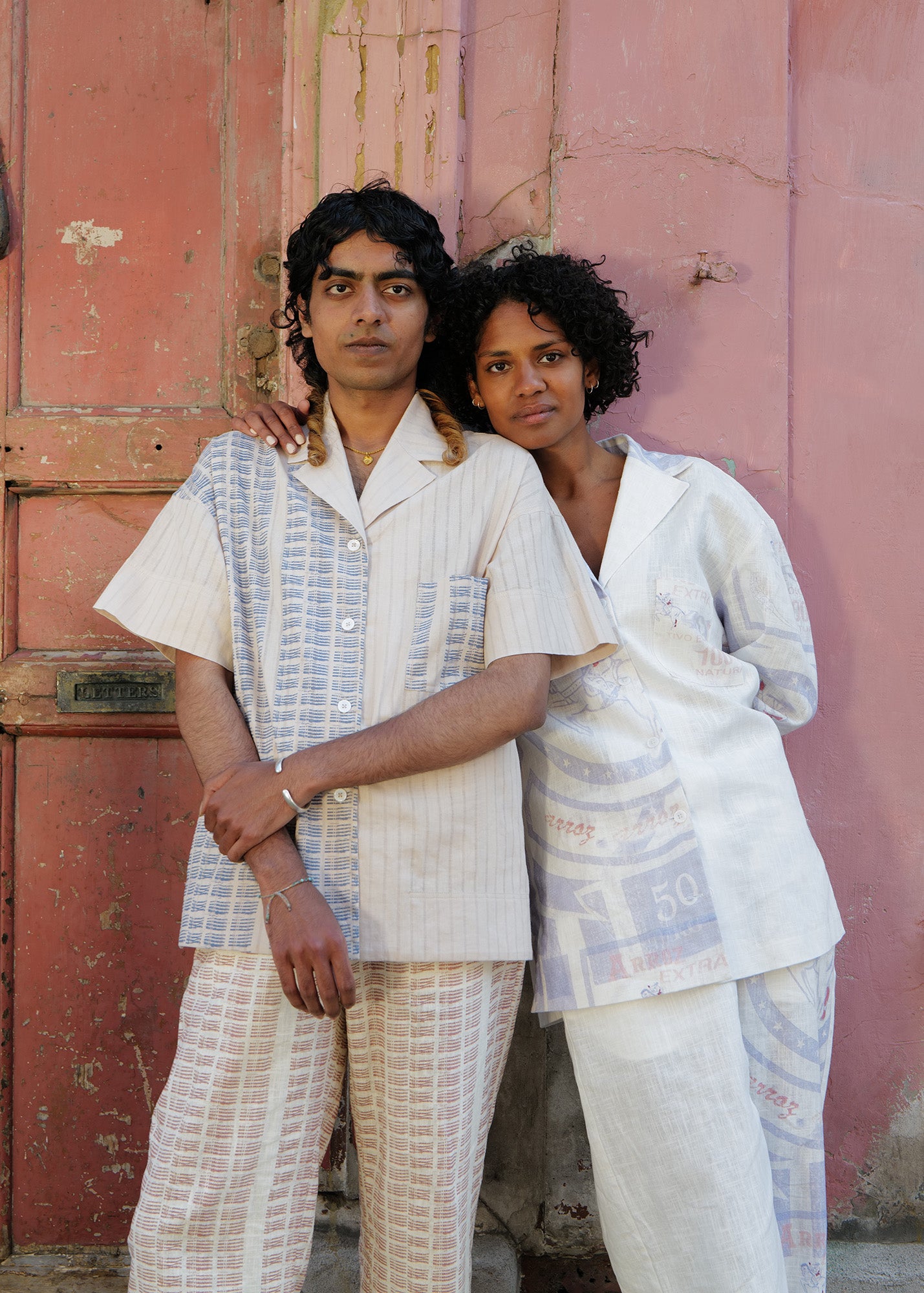 RICO BLUE LINEN SHORT SLEEVE SHIRT